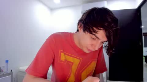 Sergio online show from 07-18-26, 03:11