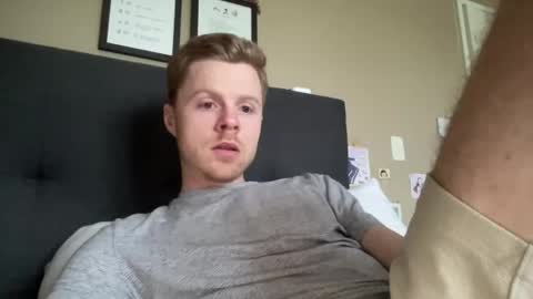 Snapshot of onnmyownface chatting on 02-02-25, 10:24 onnmyownface online show from 02-02-25, 10:24