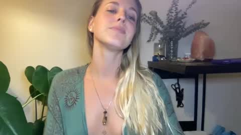 Snapshot of onyx_unleashed chatting on 12-03-24, 05:09 onyx_unleashed online show from 12-03-24, 05:09