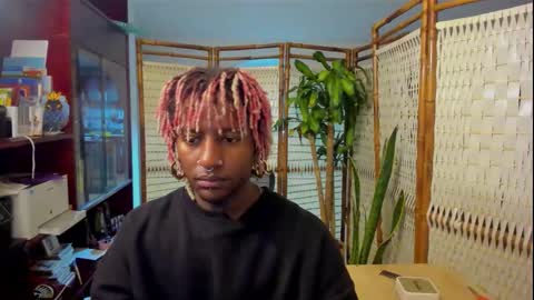 onyxart online show from 04-18-26, 12:03