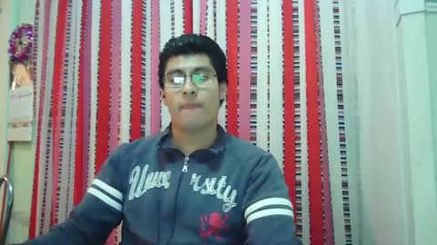 oomaurooo online show from 12-24-24, 08:22