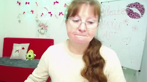 Vanessa online show from 04-27-26, 05:05