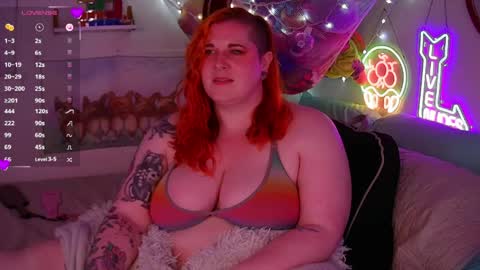 Snapshot of opalreigning chatting on 05-28-26, 09:39 Opal online show from 05-28-26, 09:39