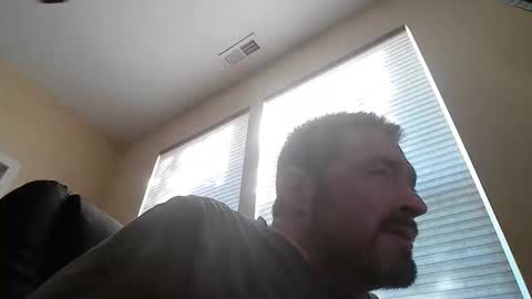 Snapshot of open4400 chatting on 04-22-26, 12:28 LivingLong online show from 04-22-26, 12:28