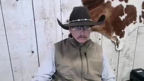 Snapshot of openmindedcowboy chatting on 11-29-25, 05:38 kinkynerd online show from 11-29-25, 05:38