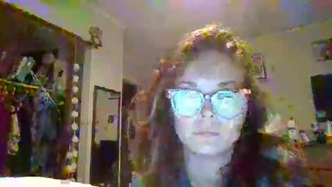 Opening this bitch up online show from 04-14-26, 03:45