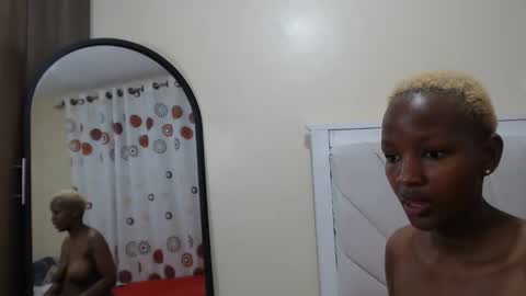opulent_vixen online show from 04-26-26, 09:01