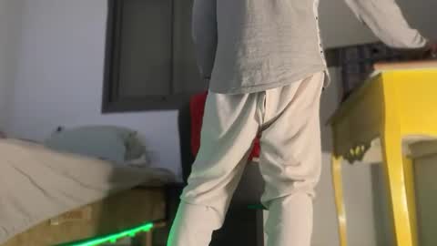 or online show from 12-31-24, 08:15