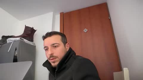 or online show from 01-11-26, 09:58