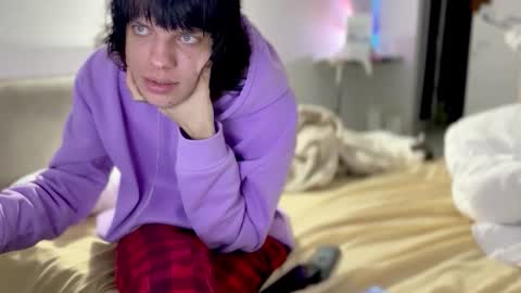 Snapshot of orange__boy chatting on 01-18-26, 10:02 Justin online show from 01-18-26, 10:02