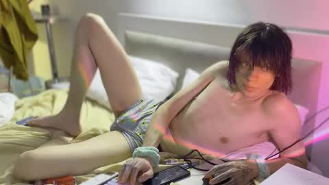 Snapshot of orange__boy chatting on 02-10-26, 07:18 Justin online show from 02-10-26, 07:18