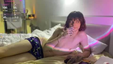 Snapshot of orange__boy chatting on 02-14-26, 03:36 Justin online show from 02-14-26, 03:36