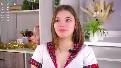 Jenny online show from 01-13-26, 01:11