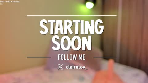 Snapshot of orchide_ chatting on 11-23-25, 11:04 Claire online show from 11-23-25, 11:04