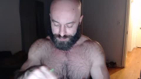 Snapshot of oregon87 chatting on 12-12-24, 04:59 The Oregon Lumberjack online show from 12-12-24, 04:59