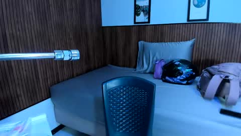 Snapshot of ori_whore chatting on 05-03-26, 10:38 ori_whore online show from 05-03-26, 10:38