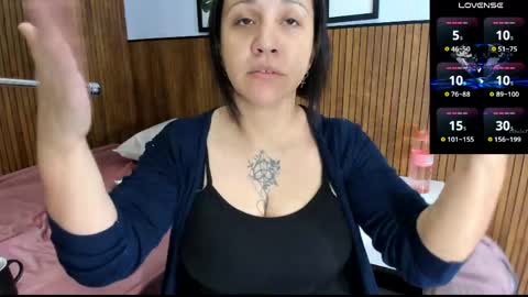 Snapshot of ori_whore chatting on 05-13-26, 02:20 ori_whore online show from 05-13-26, 02:20