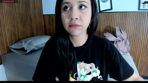 Snapshot of ori_whore chatting on 06-04-26, 03:34 ori_whore online show from 06-04-26, 03:34