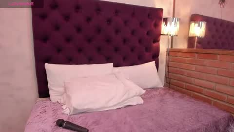 Miss Guzman  online show from 12-06-24, 05:11