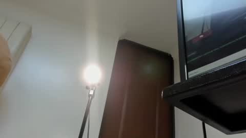 Oriana  online show from 05-20-26, 02:18