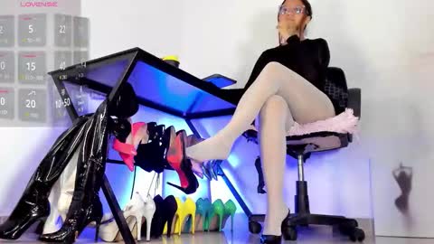 You can call me Sussana  online show from 11-04-25, 12:43