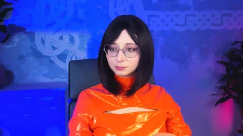 Snapshot of orianna_blade chatting on 02-02-25, 04:11 Orianna -  Hi Im into geek culture cosplay crafting LARP games. Shall we play DnD online show from 02-02-25, 04:11