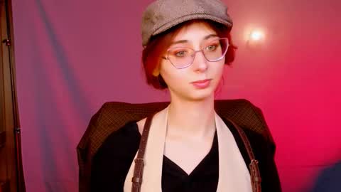 Snapshot of orianna_blade chatting on 09-19-25, 01:56 Orianna -  Hi Im into geek culture cosplay crafting LARP games. Shall we play DnD online show from 09-19-25, 01:56