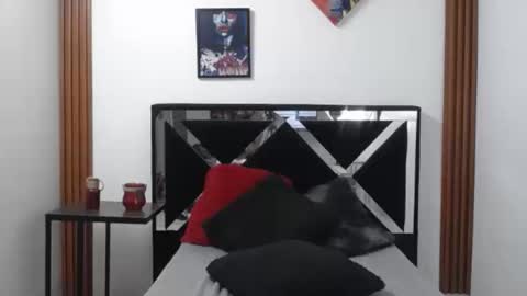 Snapshot of orianna_bodmod chatting on 09-10-25, 09:04 ORIANNA online show from 09-10-25, 09:04