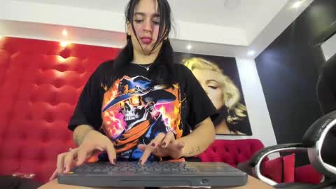 orion y perla online show from 02-18-25, 10:16