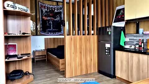 Fansly and Instagram -  online show from 04-30-26, 05:14