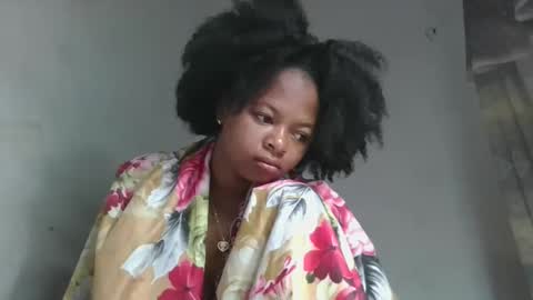 ornellahhh online show from 10-03-25, 02:19