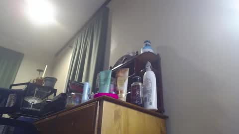 Snapshot of orookun chatting on 11-22-25, 01:04 orookun online show from 11-22-25, 01:04