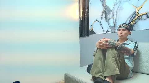 orus_241 online show from 10-18-25, 07:25