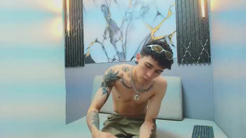 orus_241 online show from 10-20-25, 07:58