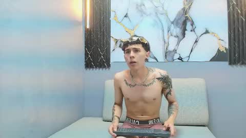 orus_241 online show from 10-24-25, 07:54