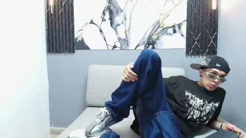 orus_241 online show from 10-27-25, 08:24