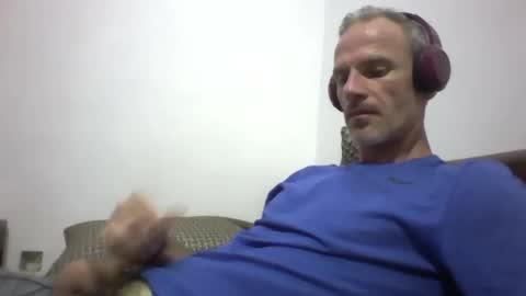 Snapshot of orwel09 chatting on 11-22-25, 06:51 orwel09 online show from 11-22-25, 06:51