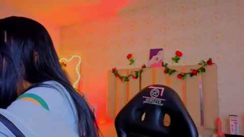 osamu_tay online show from 07-25-26, 03:04