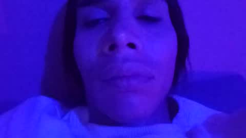 Snapshot of osarito3x chatting on 02-08-26, 02:26 osarito3x online show from 02-08-26, 02:26