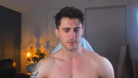 Snapshot of oscar_miller_ chatting on 10-19-25, 09:04 Oscar online show from 10-19-25, 09:04