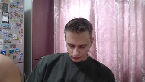 Snapshot of oscar_sssky chatting on 10-15-25, 07:41 Oscar online show from 10-15-25, 07:41