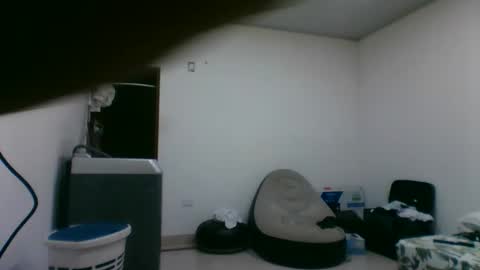 oscarjhe3512 online show from 02-03-26, 12:53