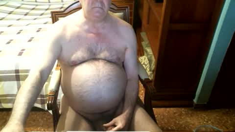 Snapshot of oscarw chatting on 02-28-26, 04:52 Oscar online show from 02-28-26, 04:52