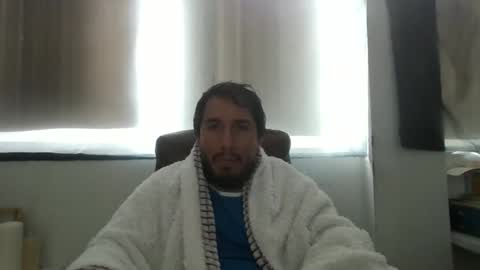 Snapshot of oscaryn_martell chatting on 11-23-25, 02:39 oscaryn_martell online show from 11-23-25, 02:39