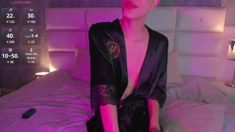 Snapshot of osirismansour chatting on 12-16-24, 02:04 Osirismansour online show from 12-16-24, 02:04