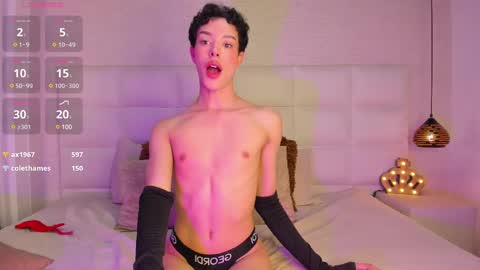 Snapshot of osirismansour chatting on 03-04-25, 06:47 Osirismansour online show from 03-04-25, 06:47