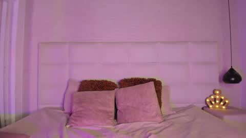 Snapshot of osirismansour chatting on 03-04-25, 03:59 Osirismansour online show from 03-04-25, 03:59