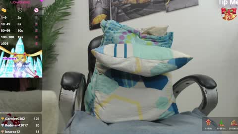 Bear Gael online show from 12-17-24, 08:43