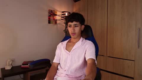 ostin 18hot online show from 01-23-25, 10:54