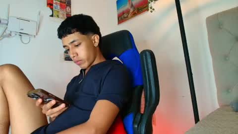 ostin 18hot online show from 04-28-26, 02:27